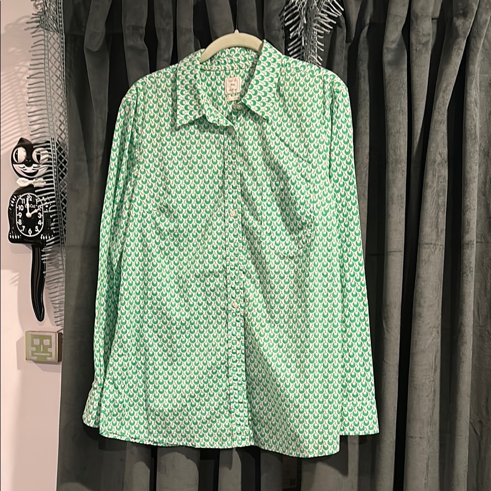 Abstract cherry shirt - Picture 2 of 5